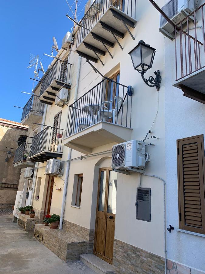 Dea Del Borgo Villa Sant'Ambrogio  Buitenkant foto
